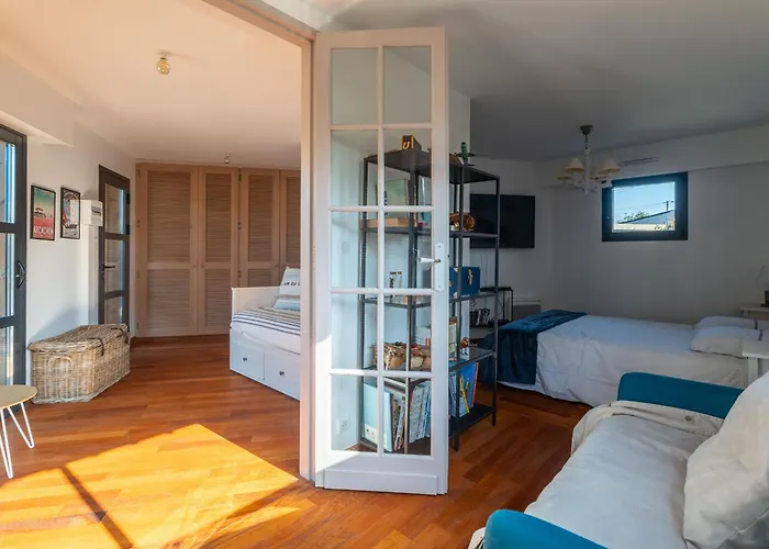 Villa Maison Familiale Style Loft A - 10 Personnes, Piscin - Fr-1-319-563
